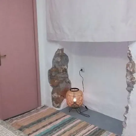 La Casita De Piedra Holiday home Villanueva del Rosario